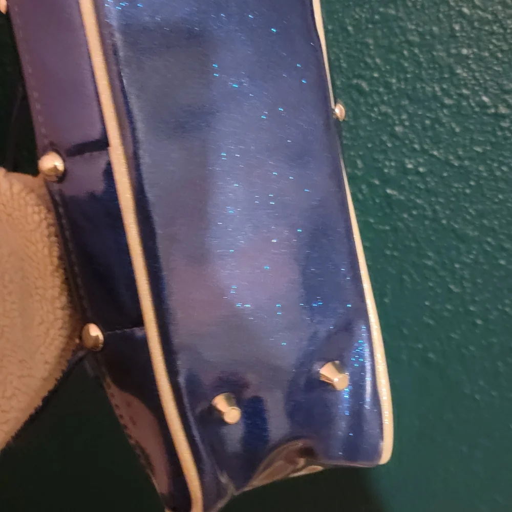 Navy Blue and Light Gold Quilted Shoulder Bag - Picture 3 of 7